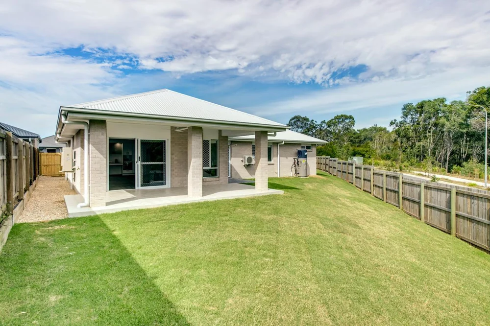 Accessible single-storey home with covered patio and fenced backyard in Ormeau